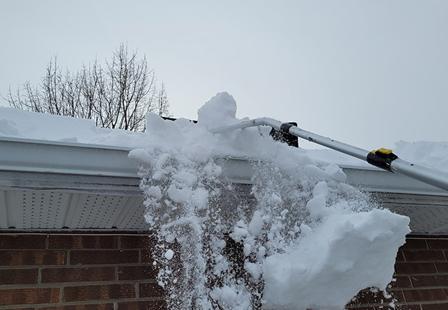 déneigement toiture montréal