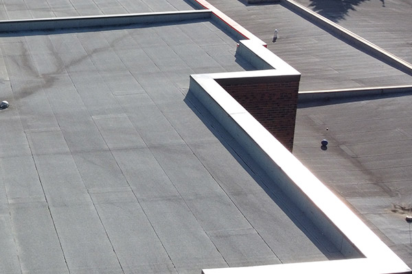 installation toit plat membrane tpo brossard